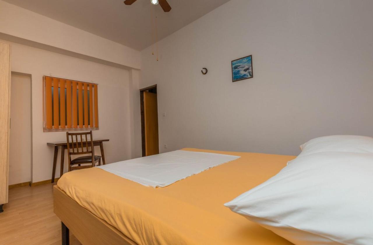 Apartman Lux1 Selce Eksteriør billede